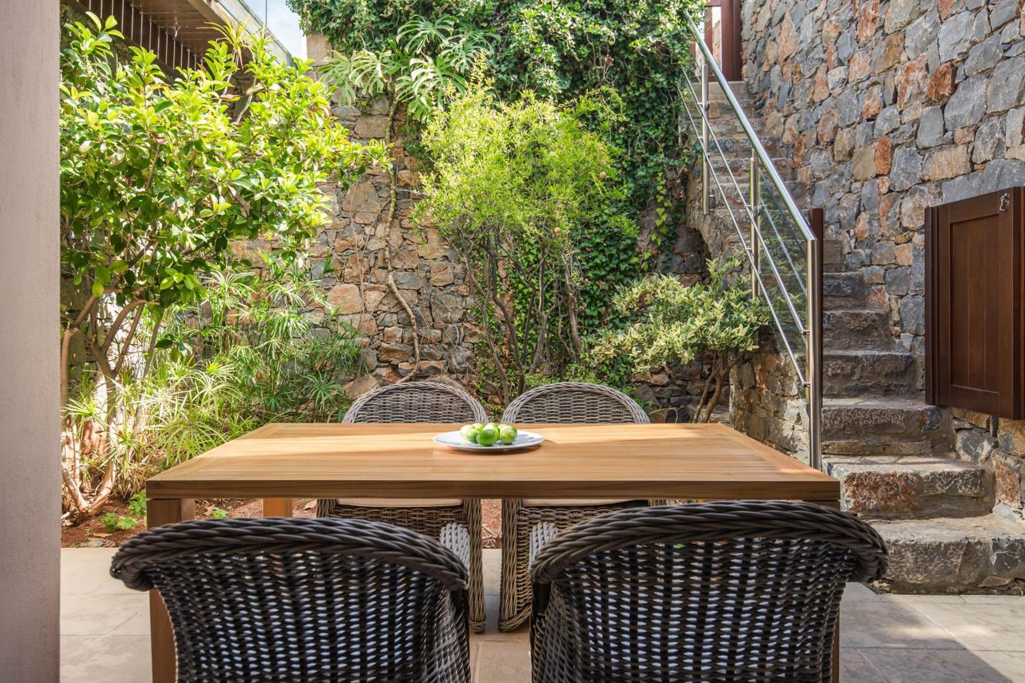 Phaea Blue Hotel 5*